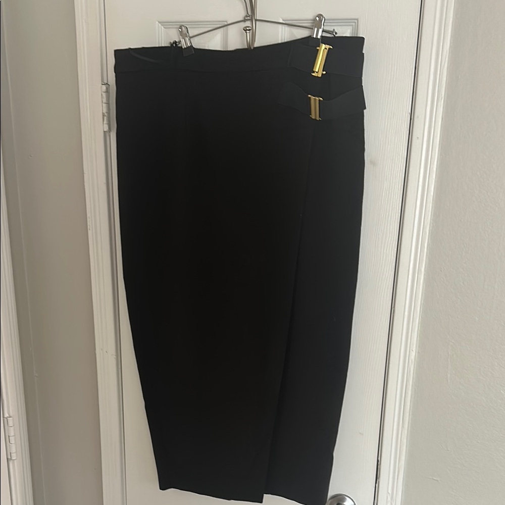 Elegant Black Skirt